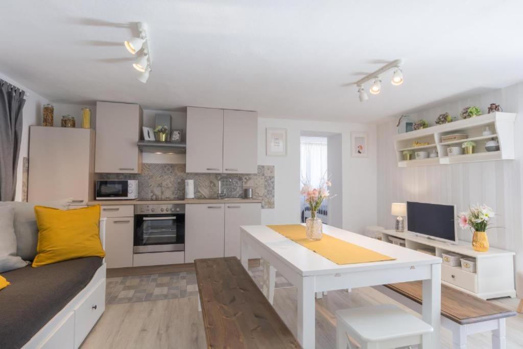 Apartment Tomislav Vir Dış mekan fotoğraf
