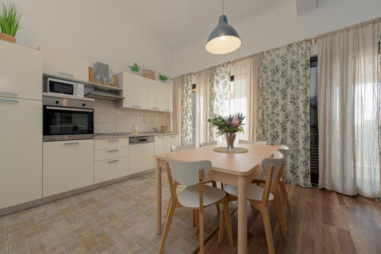 Apartment Tomislav Vir Dış mekan fotoğraf
