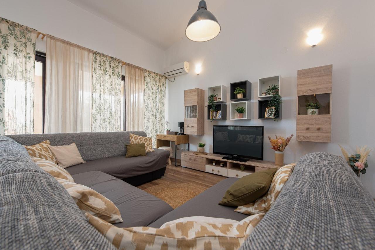 Apartment Tomislav Vir Dış mekan fotoğraf